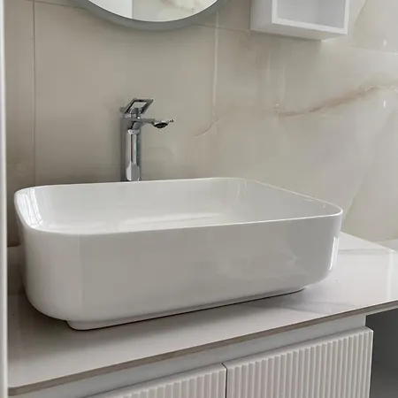 Amo Mar - One Bedroom With Balcony