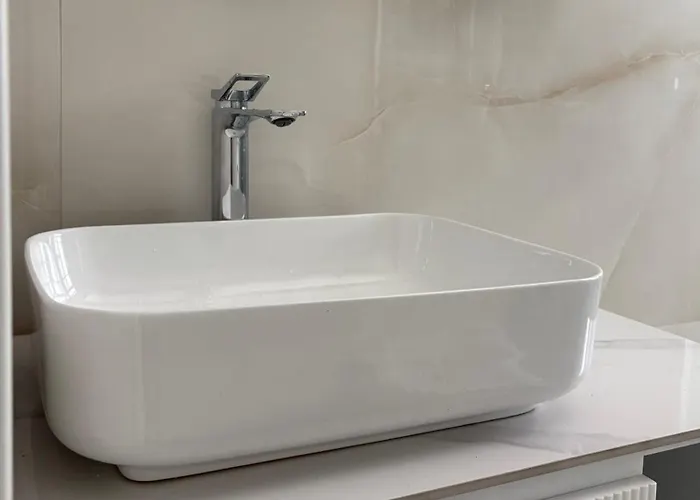 Amo Mar - One Bedroom With Balcony